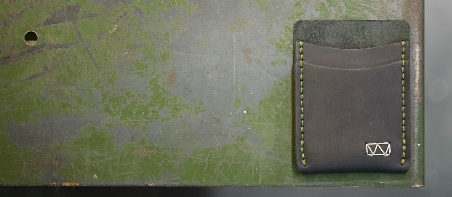 Minimalist olive & red canvas wallet 